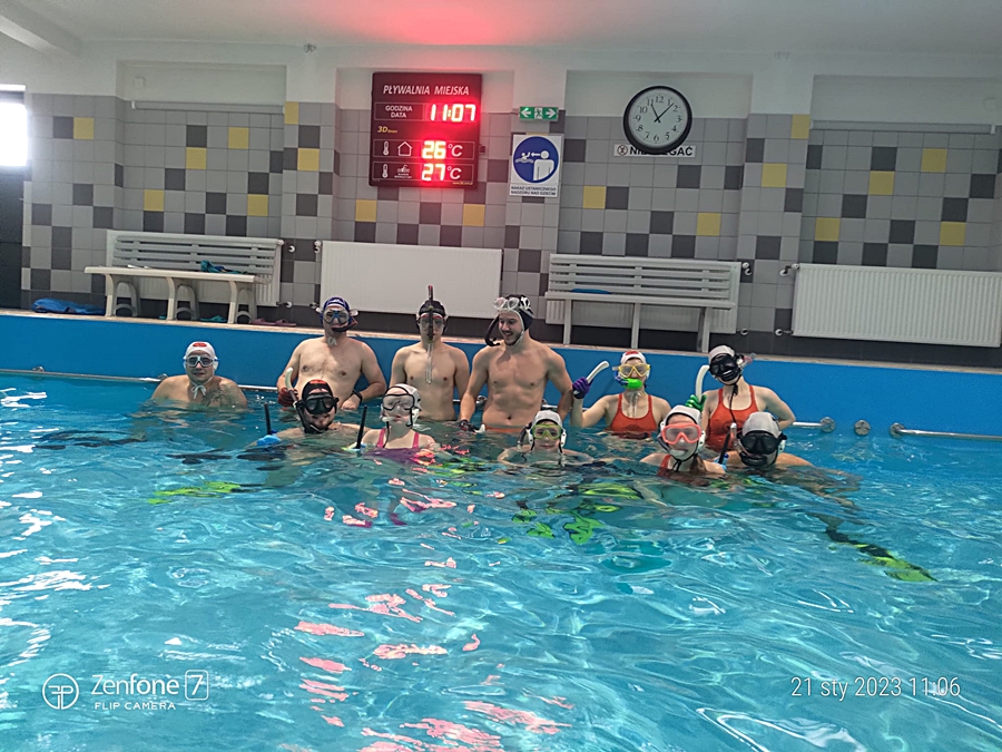 Hokej pod wodą Walenie Siemianowice Śląskie Trening 21 I 2023. Koniec Walenia czyli Amatorska Liga Hokeja Pod Wodą